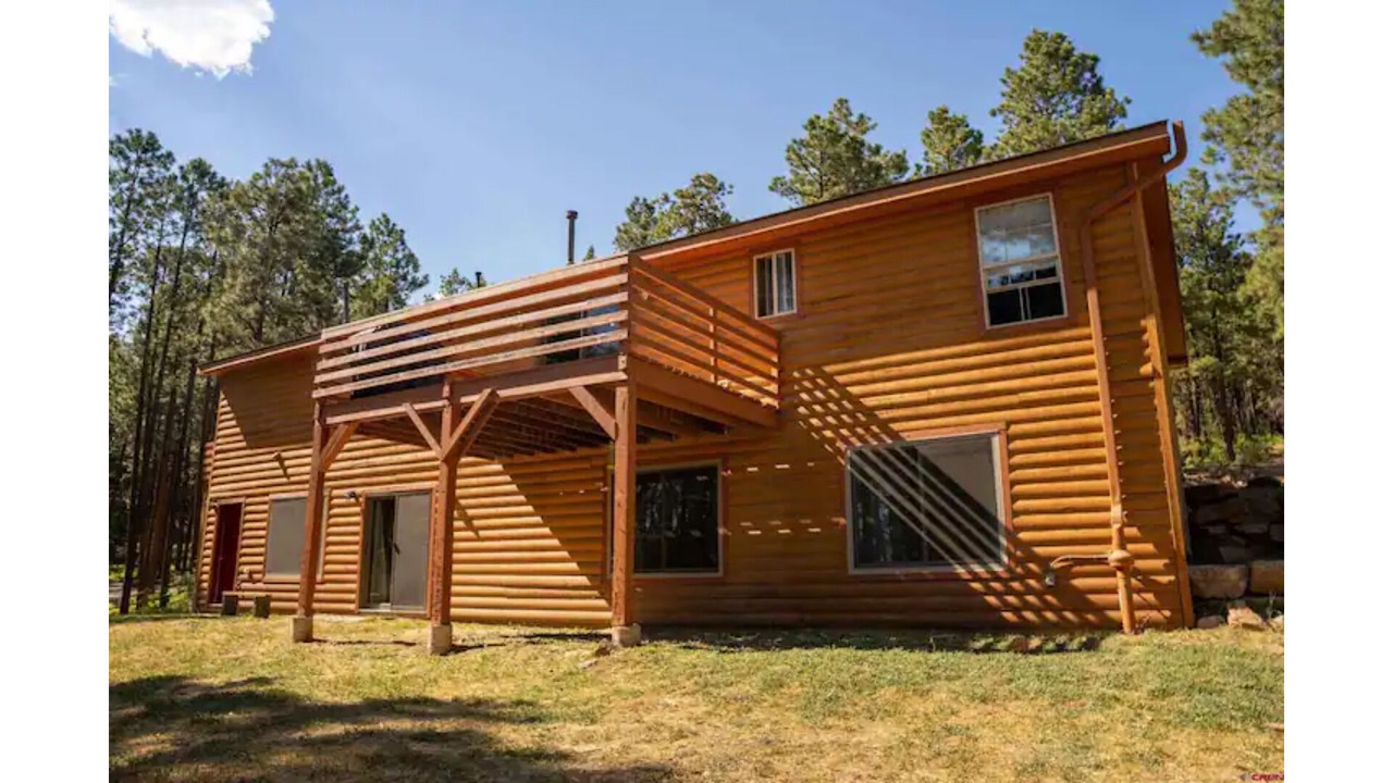 Photo of Outdoor in Forest Lakes