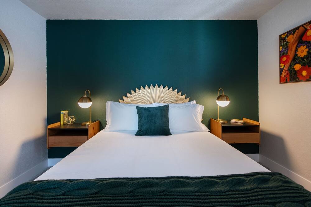 Photo of Bedroom in Berkley