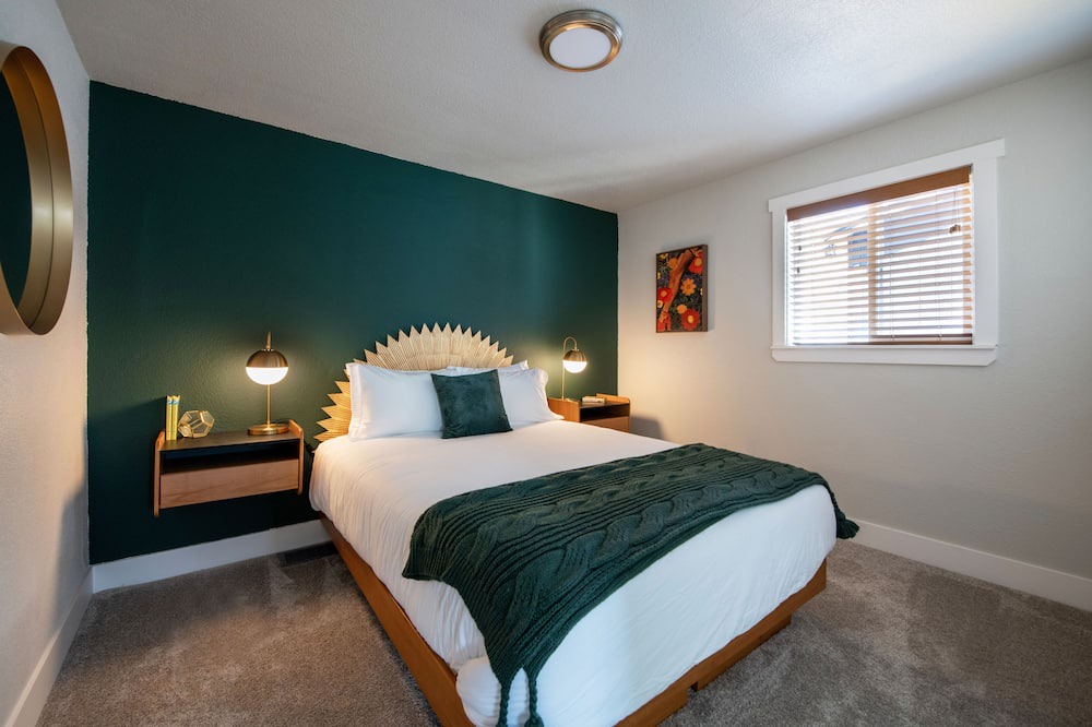 Photo of Bedroom in Berkley