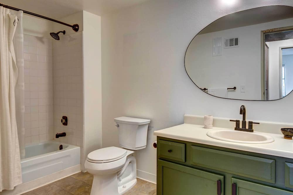 Photo of Bathroom in Union Square