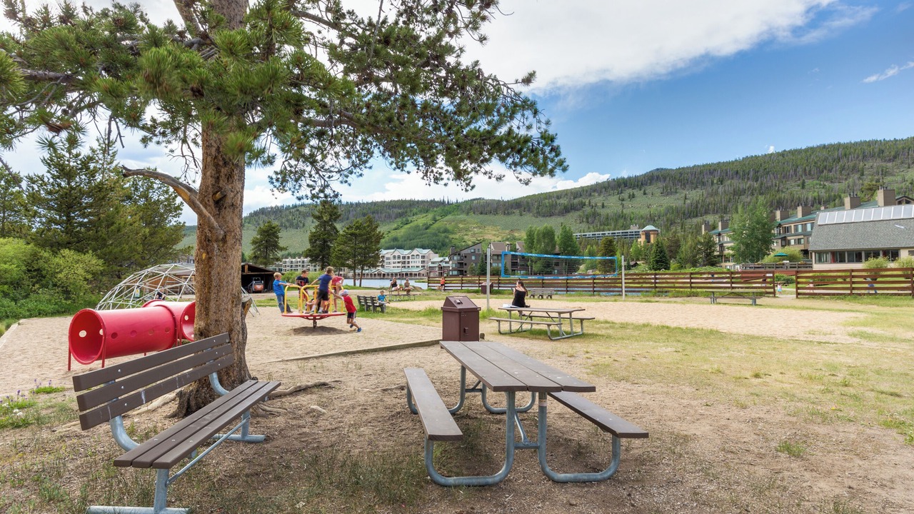 Photo of Outdoor in Lakeside Village