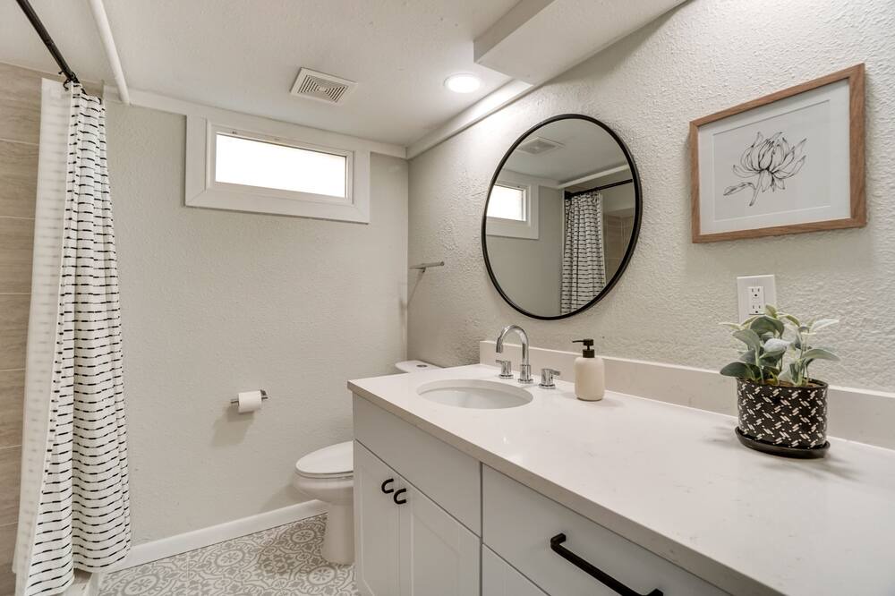 Photo of Bathroom in Hanna Farm Neighbors