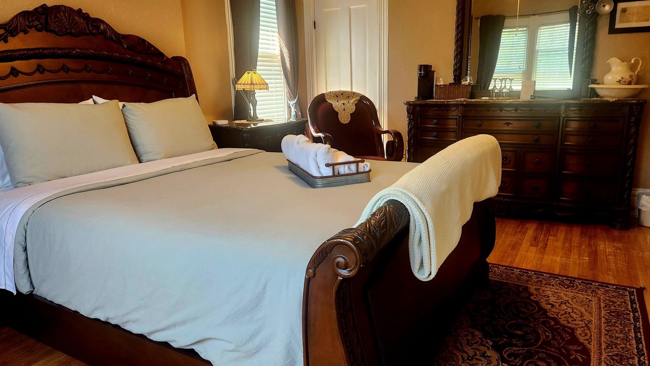 Photo of Bedroom in Northside