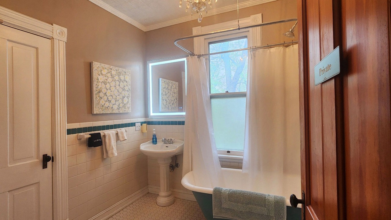 Photo of Bathroom in Northside