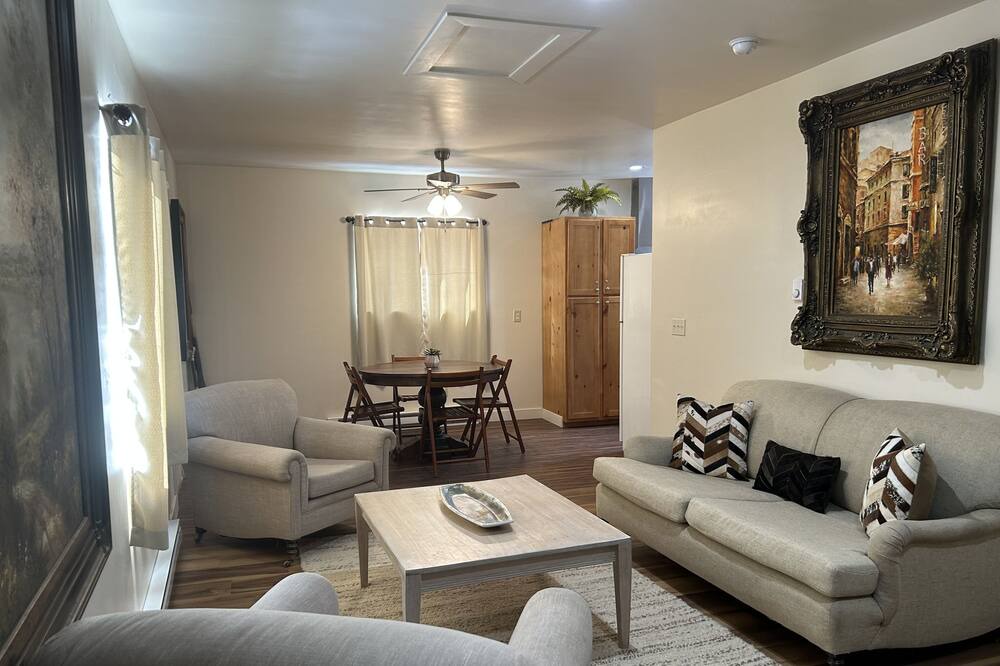 Photo of Livingroom in Rifle