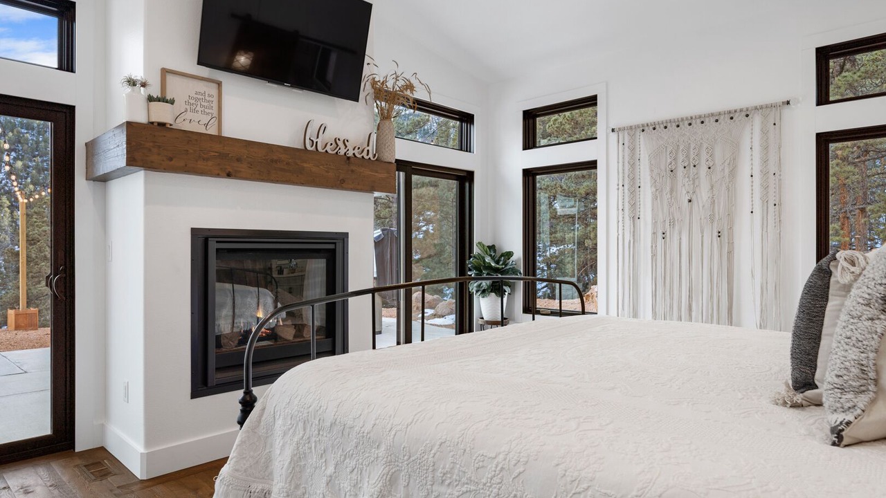 Photo of Bedroom in Woodland Park