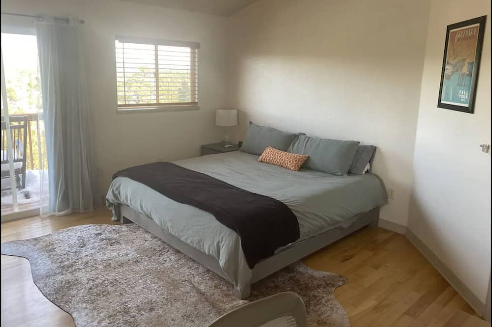Photo of Bedroom in Evergreen