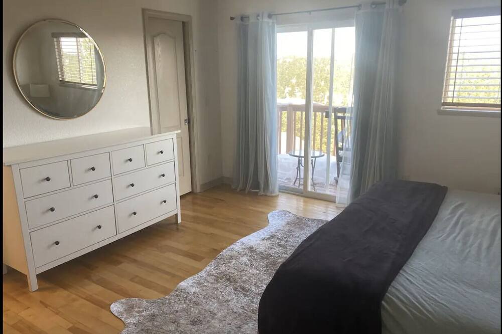Photo of Bedroom in Evergreen