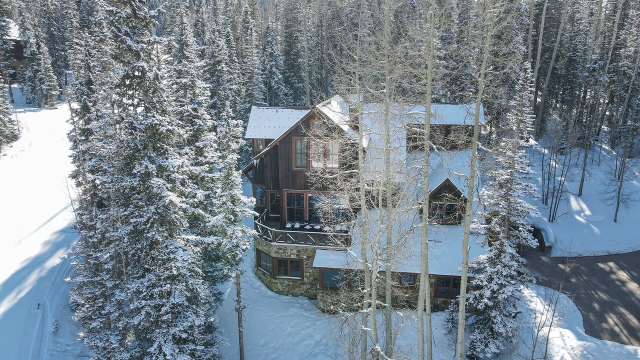 Photo of Outdoor in Mountain Village