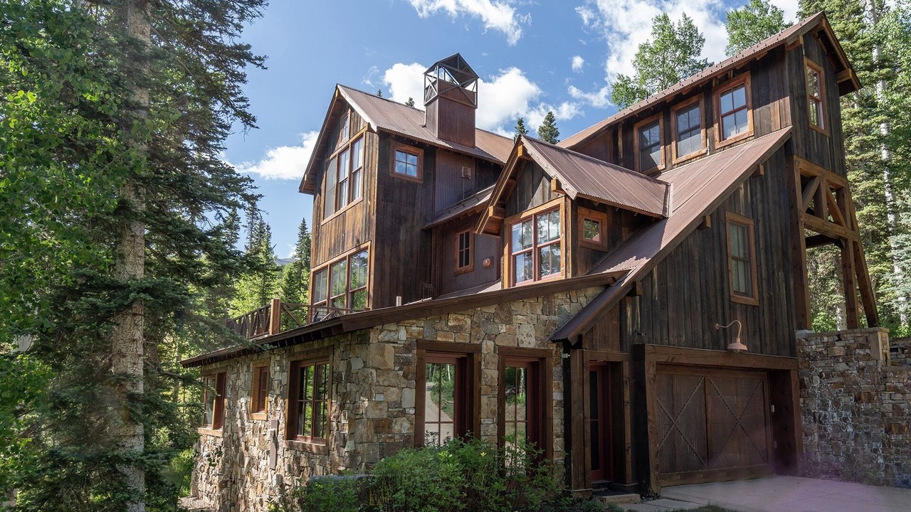 Photo of Outdoor in Mountain Village