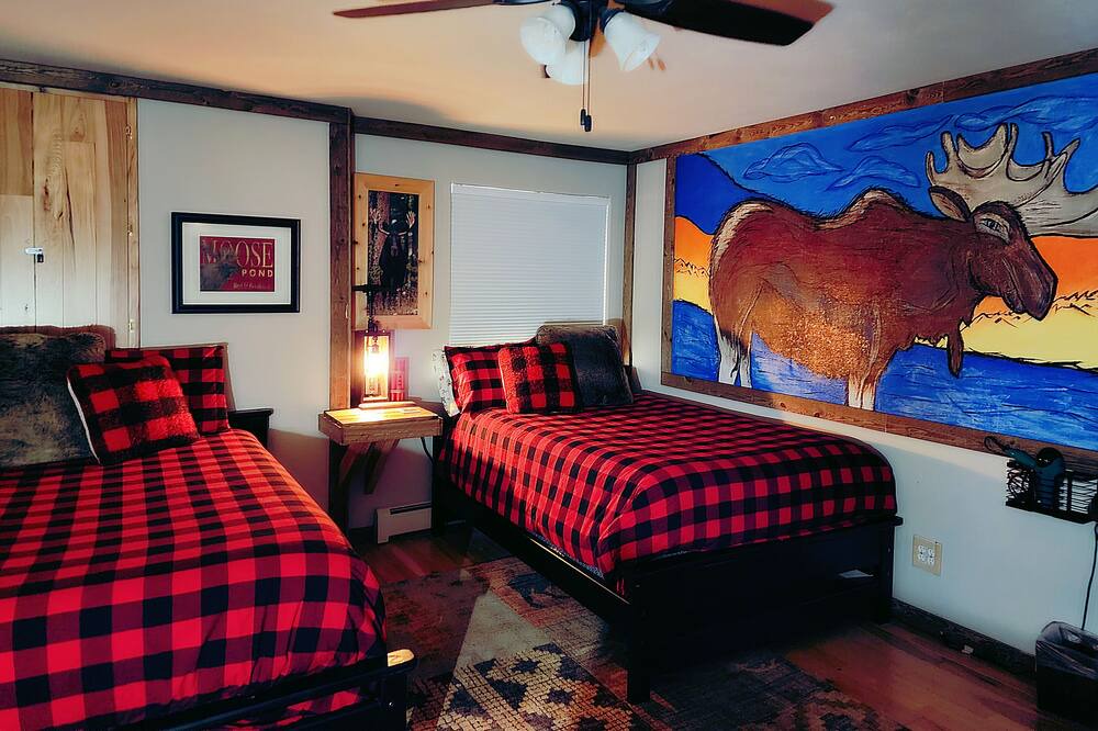 Photo of Bedroom in Black Hawk
