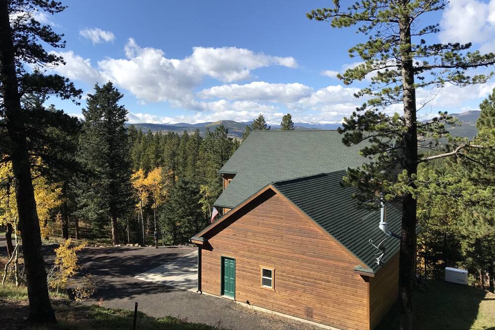 Photo of Outdoor in Black Hawk