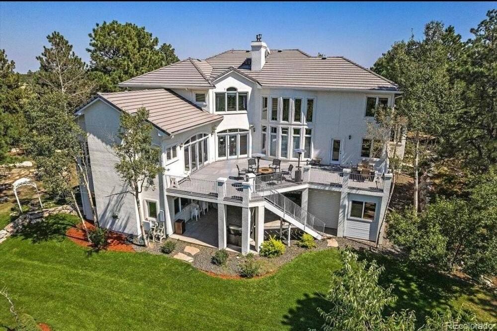 Photo of Outdoor in Larkspur