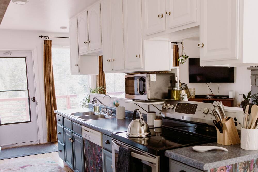 Photo of Kitchen in Shadow Mountain