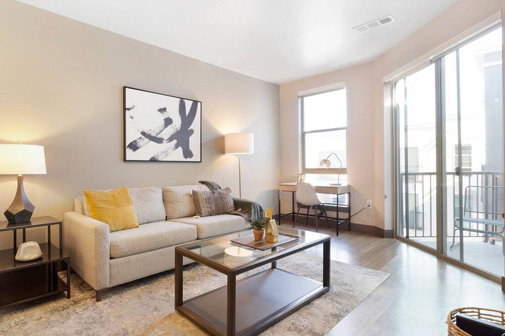 Photo of Livingroom in Capitol Hill