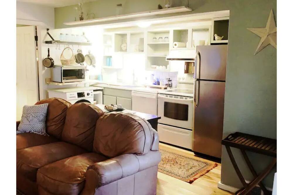 Photo of Livingroom in Niwot