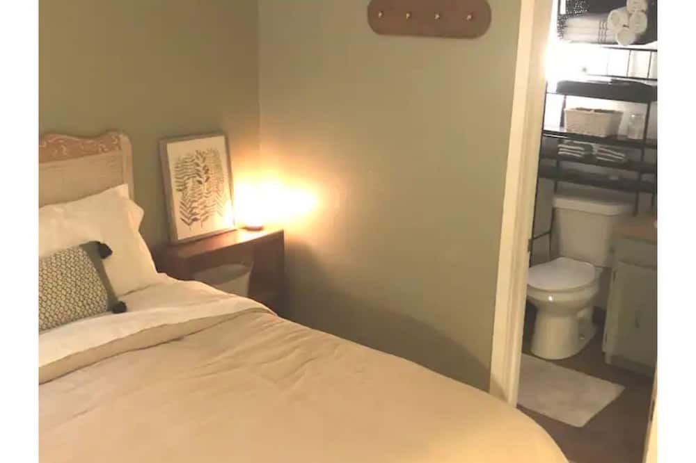 Photo of Bedroom in Niwot