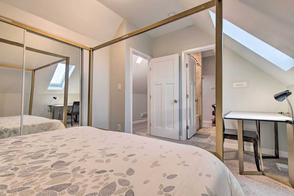 Photo of Bedroom in Cole