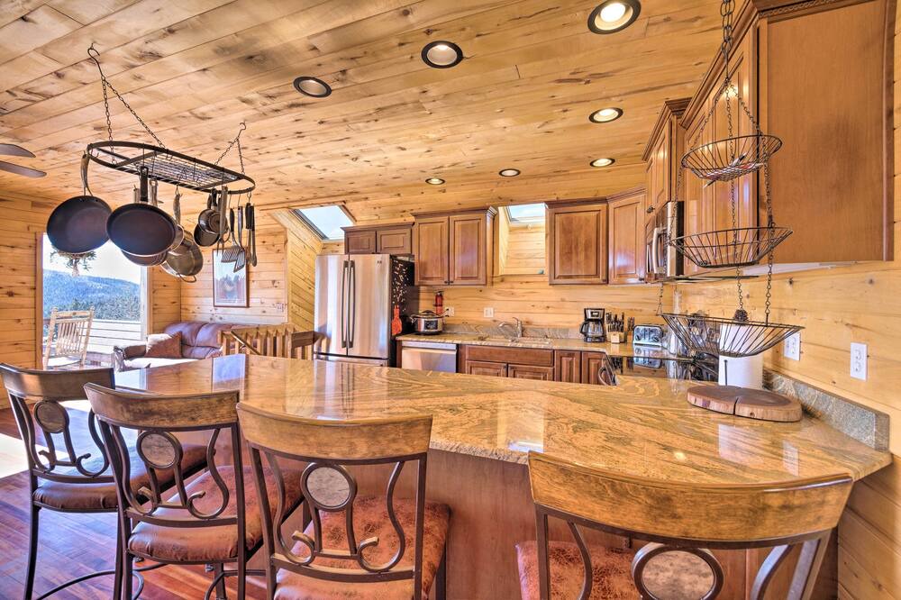 Photo of Kitchen in Victor