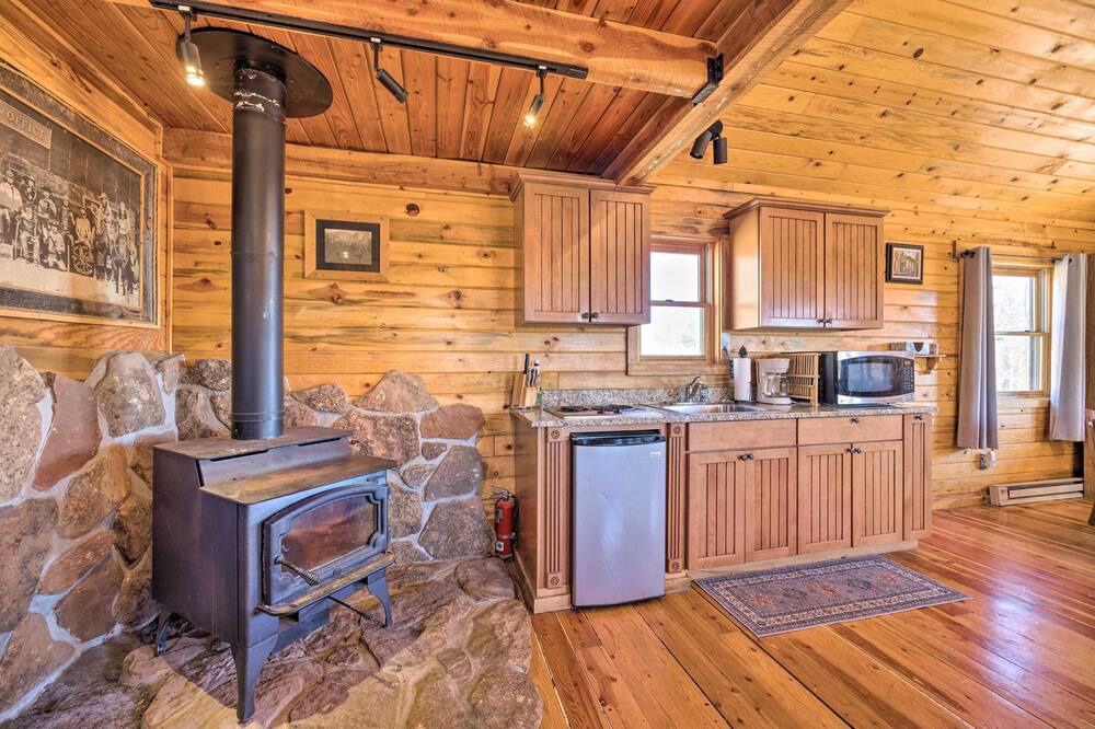 Photo of Kitchen in Victor