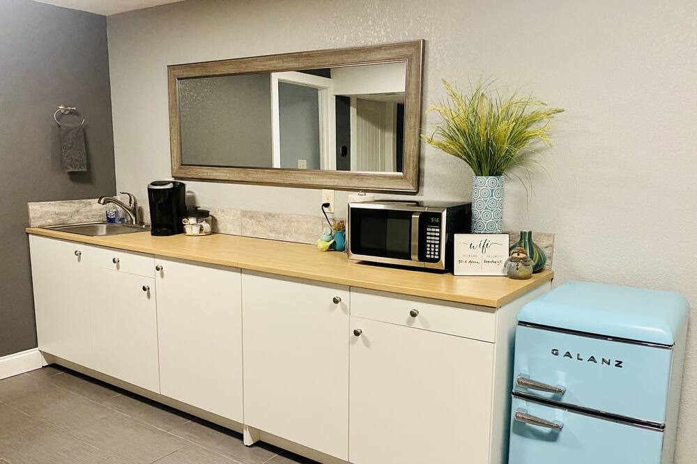 Photo of Kitchen in Martinez Park
