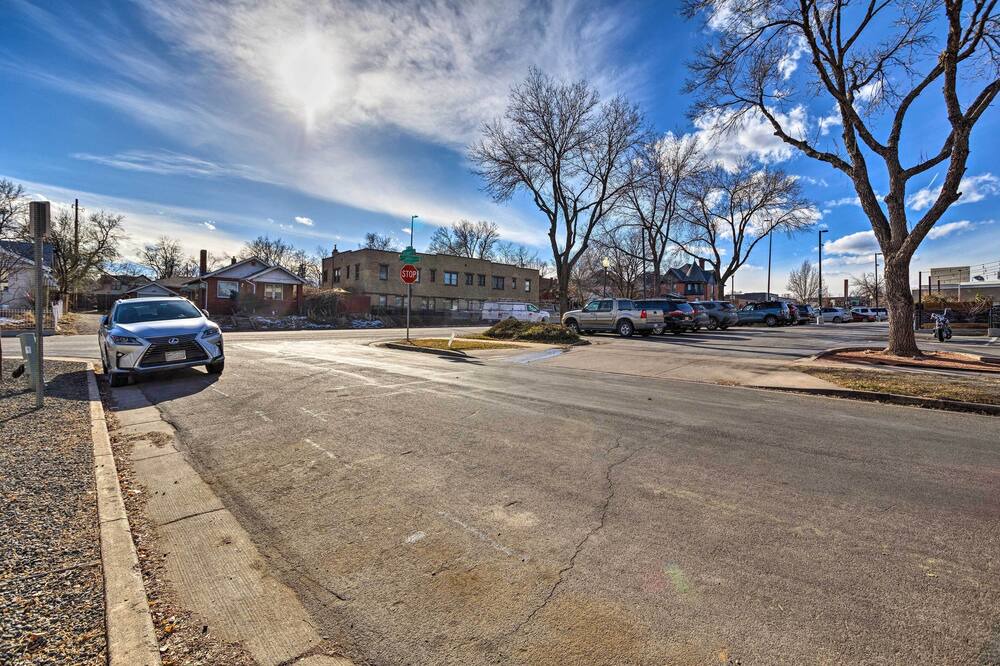 Photo of Others in Sunnyside