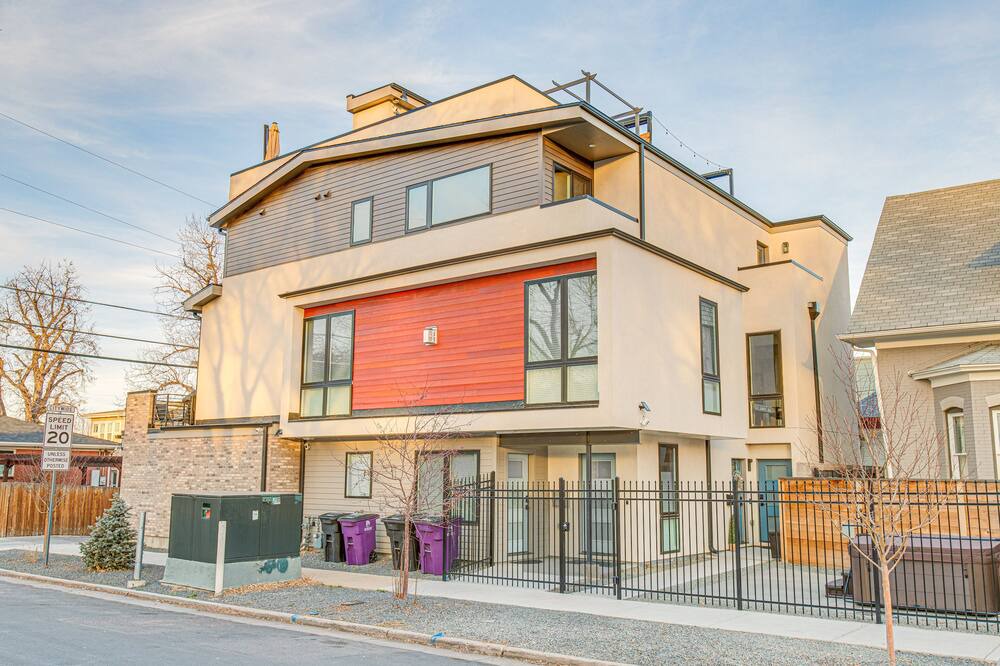 Photo of Outdoor in Sunnyside