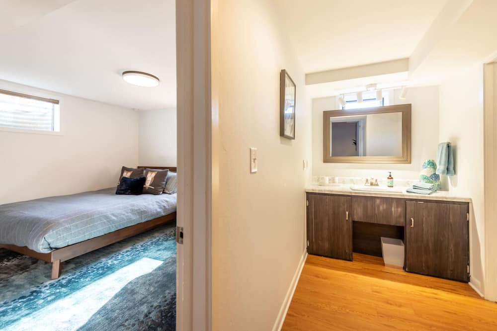Photo of Bedroom in Old North Boulder