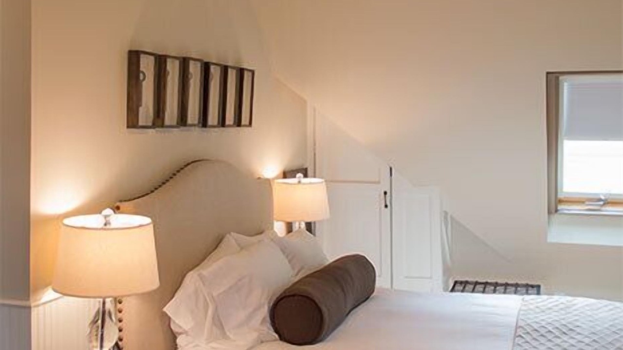 Photo of Bedroom in Old Town West