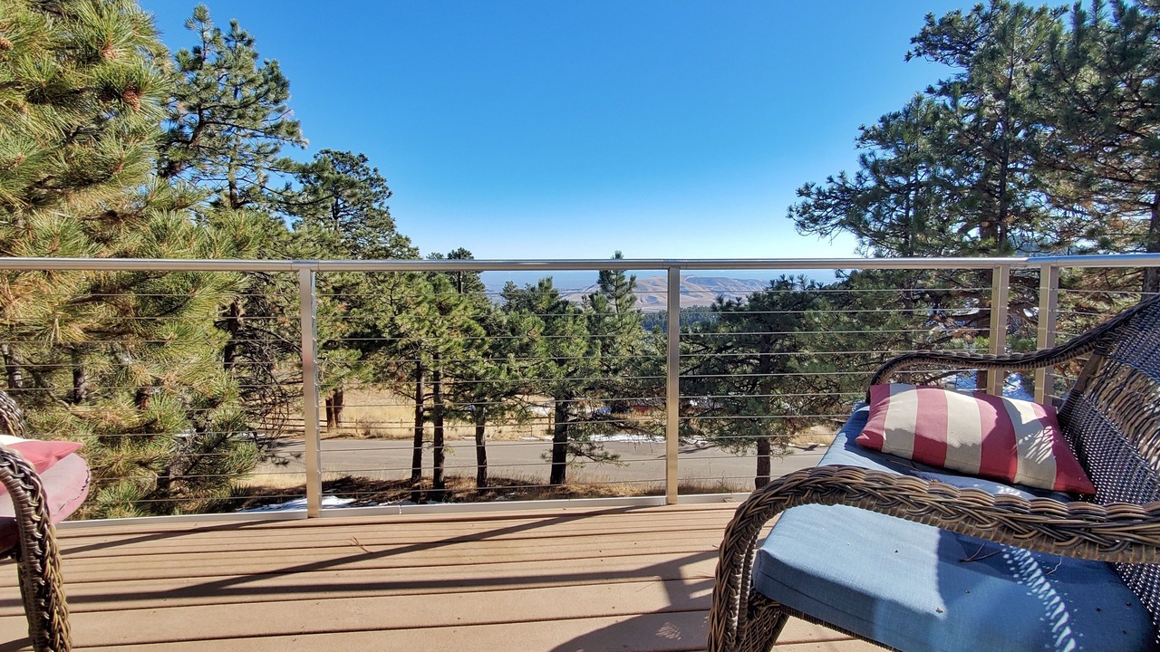 Photo of Outdoor in Golden