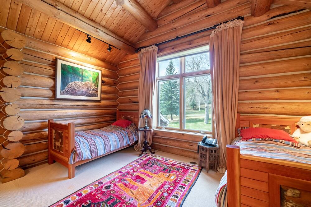 Photo of Bedroom in Carbondale