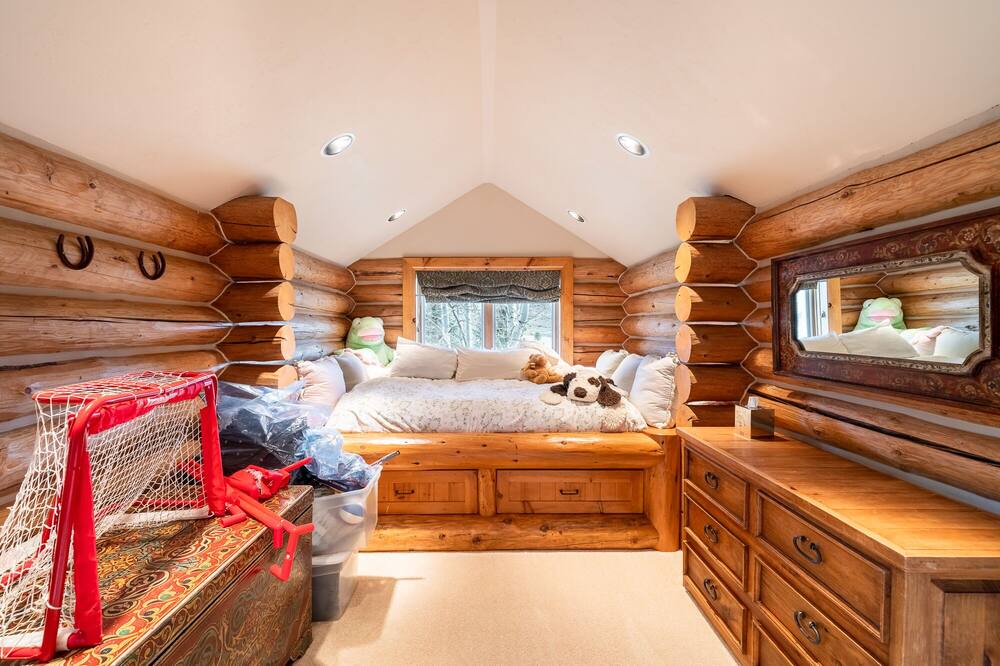 Photo of Bedroom in Carbondale