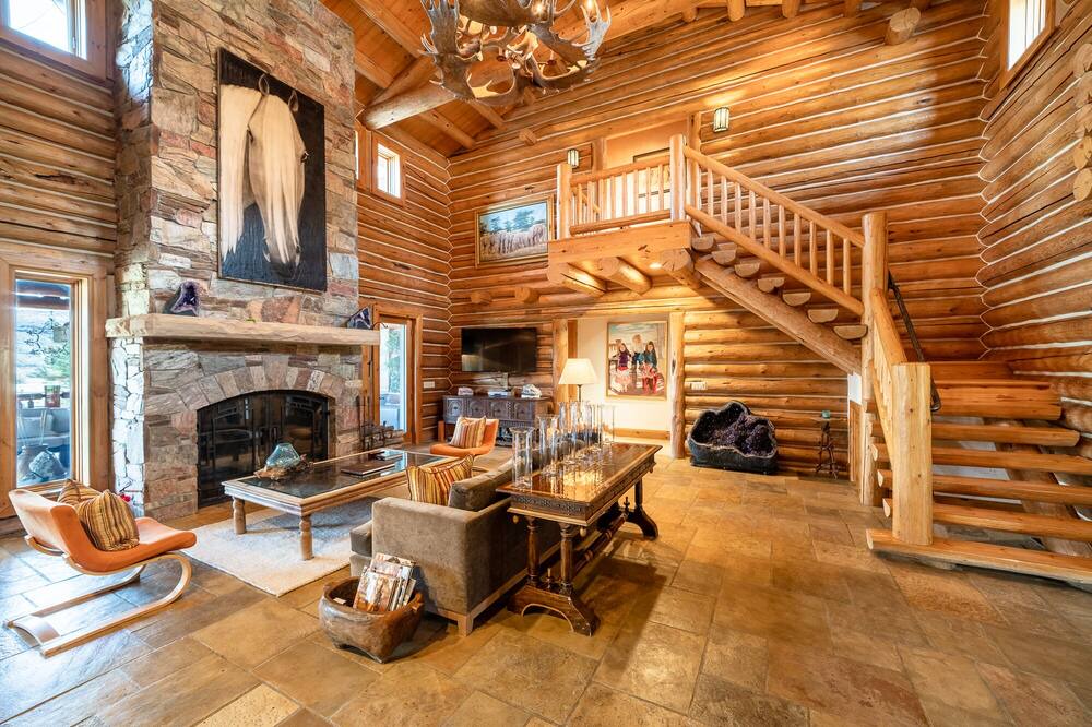 Photo of Livingroom in Carbondale