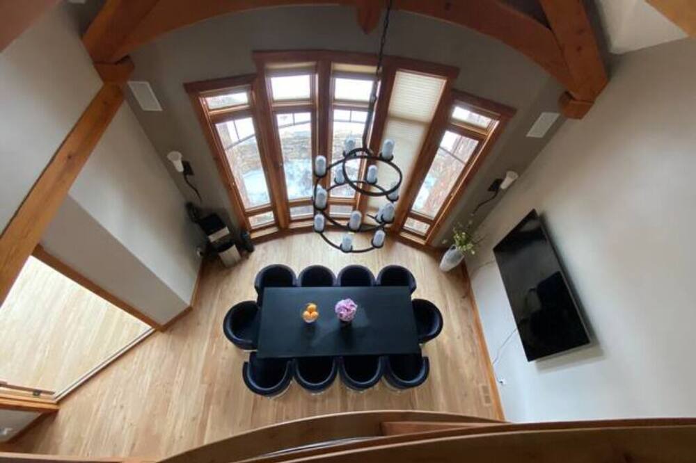 Photo of Bedroom in Indian Hills