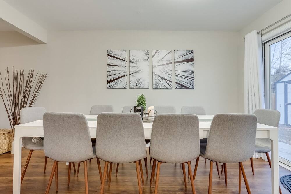 Photo of Livingroom in Alta Vista Area