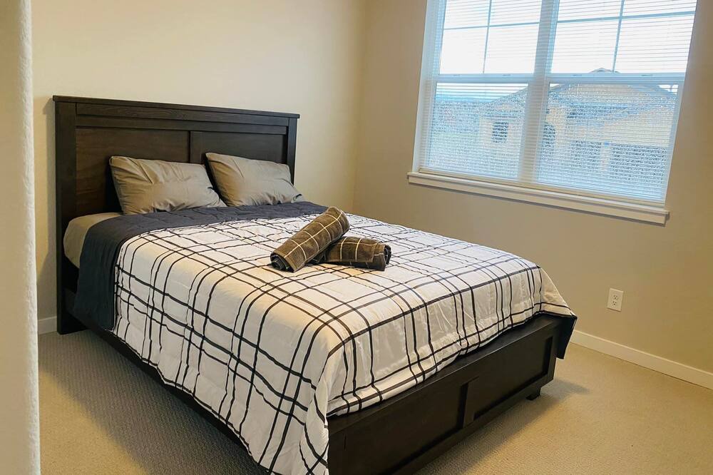 Photo of Bedroom in Stetson Hills