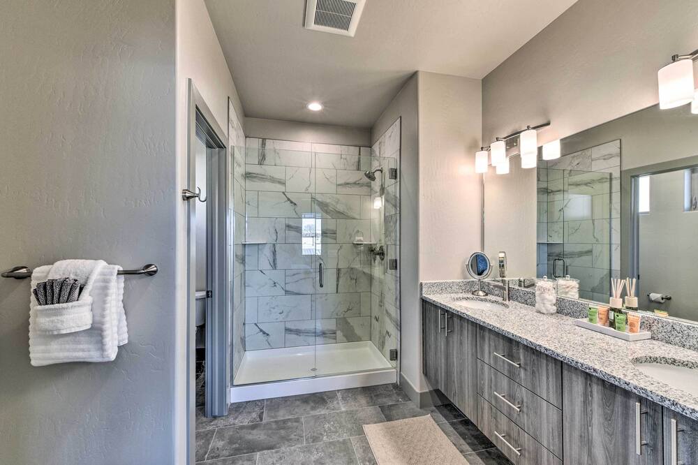 Photo of Bathroom in Poncha Springs