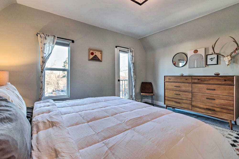 Photo of Bedroom in Sloan Lake