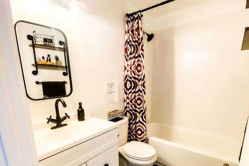 Photo of Bathroom in Redlands