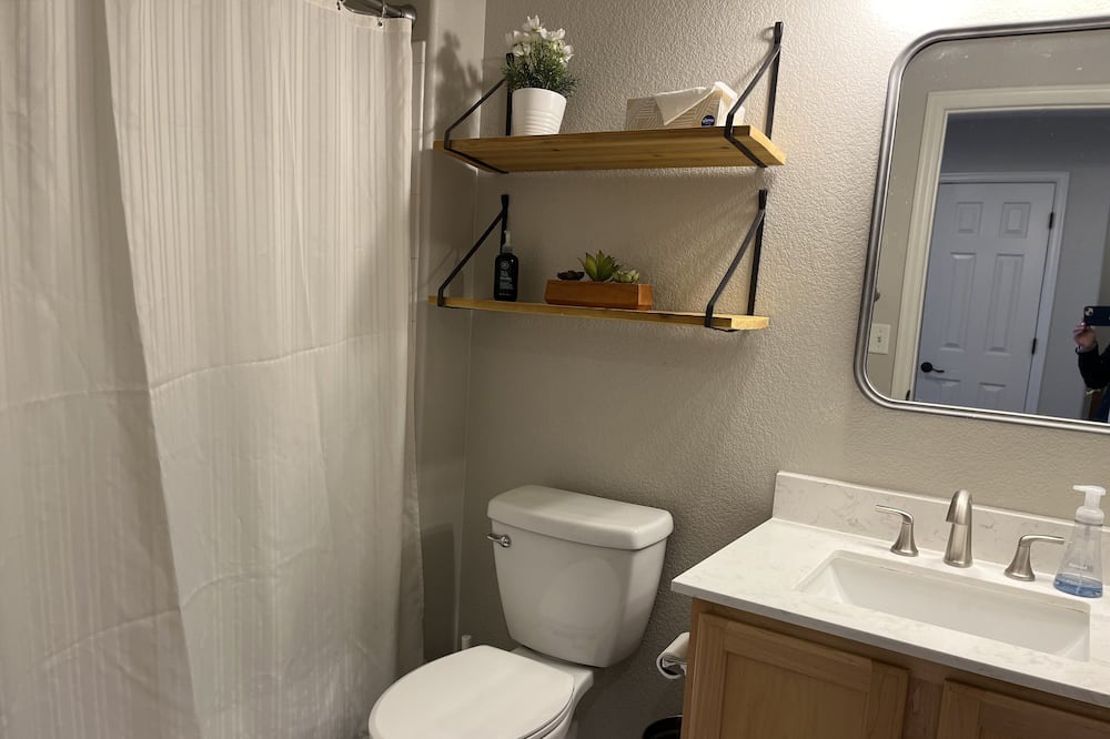 Photo of Bathroom in Centennial