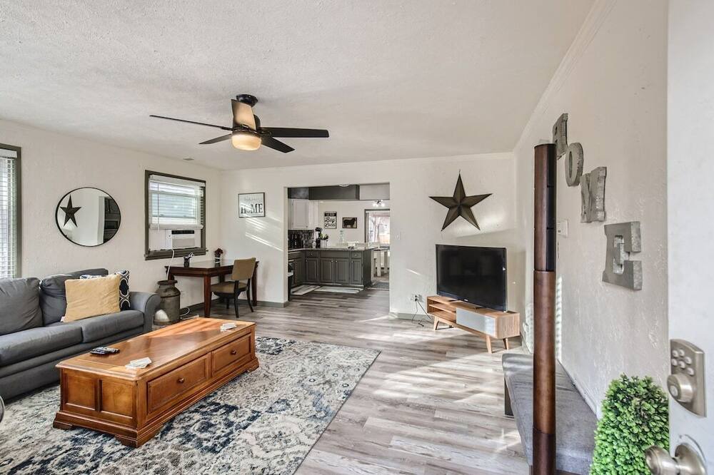 Photo of Bedroom in Lakewood