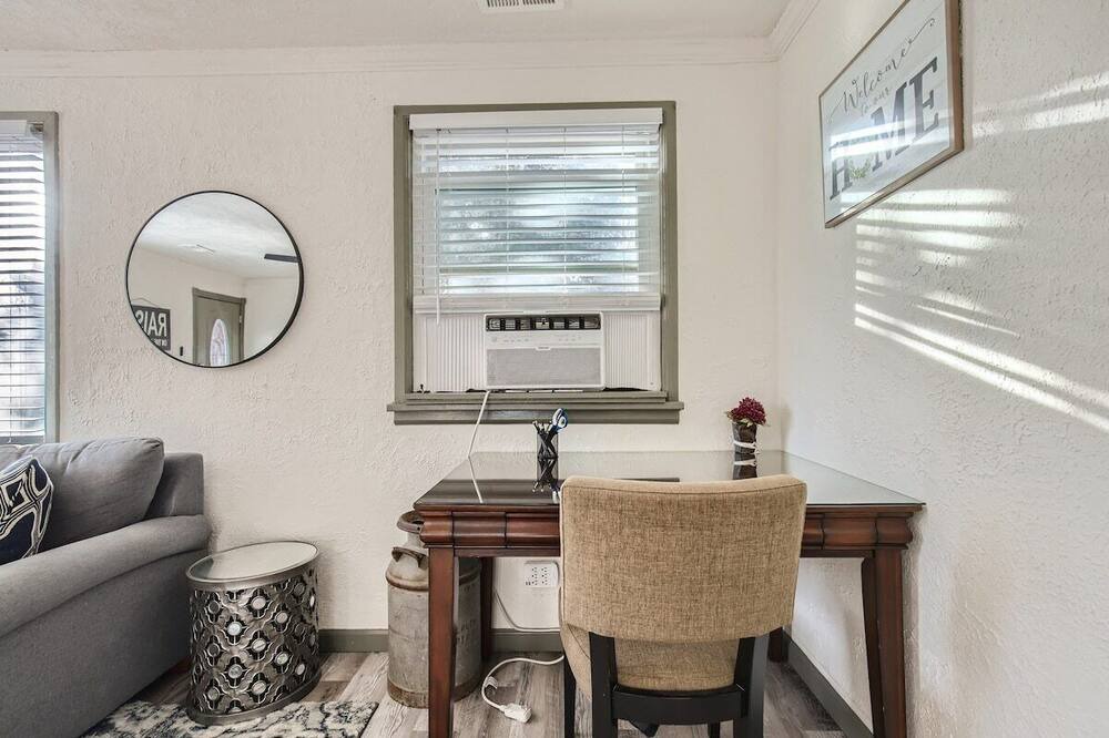 Photo of Bedroom in Lakewood