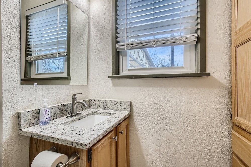 Photo of Bathroom in Lakewood