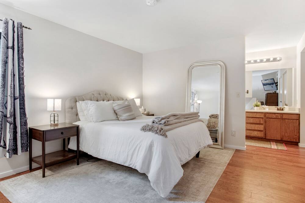 Photo of Bedroom in Eagle-Vail