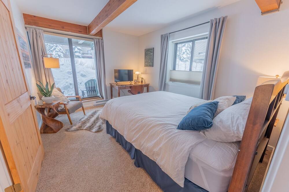 Photo of Bedroom in Crested Butte
