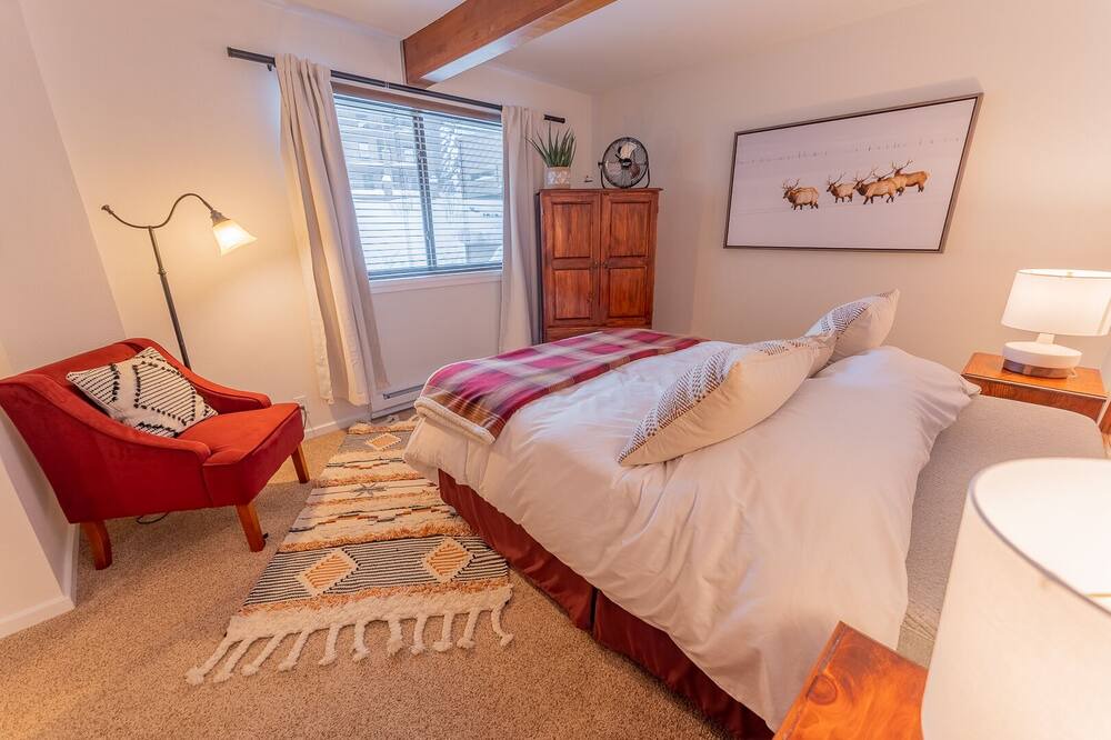 Photo of Bedroom in Crested Butte