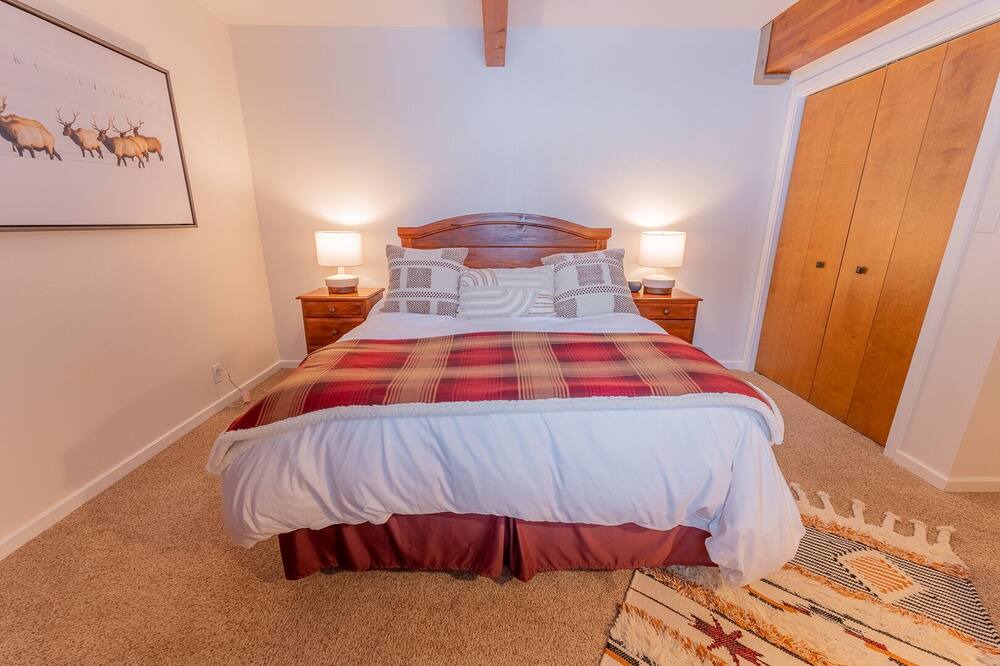 Photo of Bedroom in Crested Butte