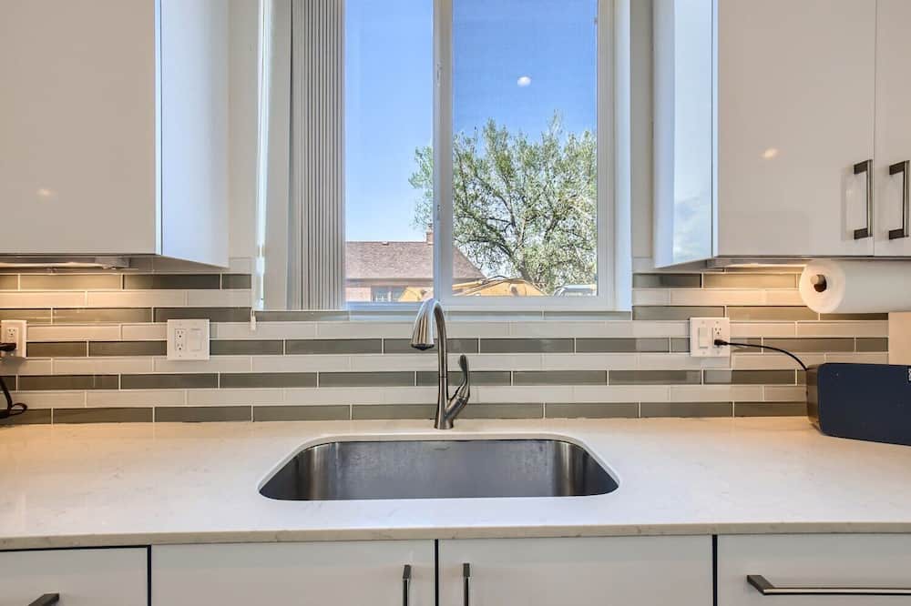Photo of Kitchen in Sloan Lake