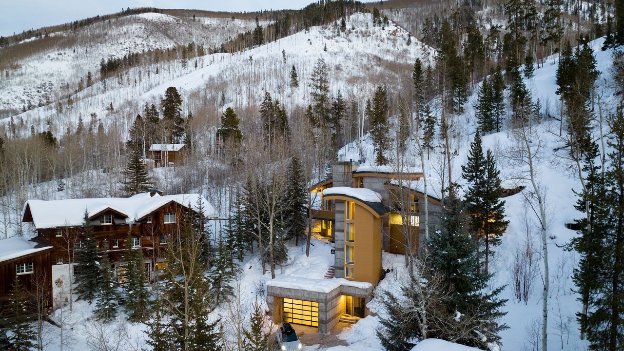 Photo of Outdoor in Highland Meadows