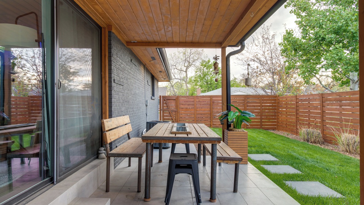 Photo of Outdoor in Barths
